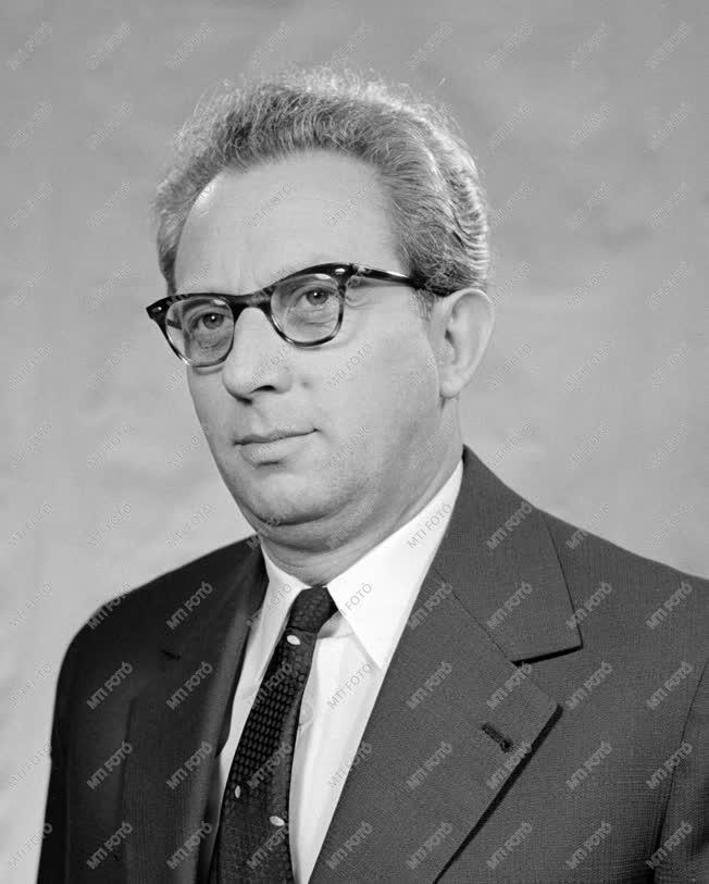 1961-es Kossuth-díjasok - Gál István