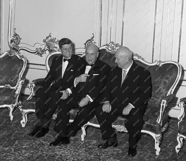 Külpolitika - Hruscsov - Kennedy találkozó Bécsben