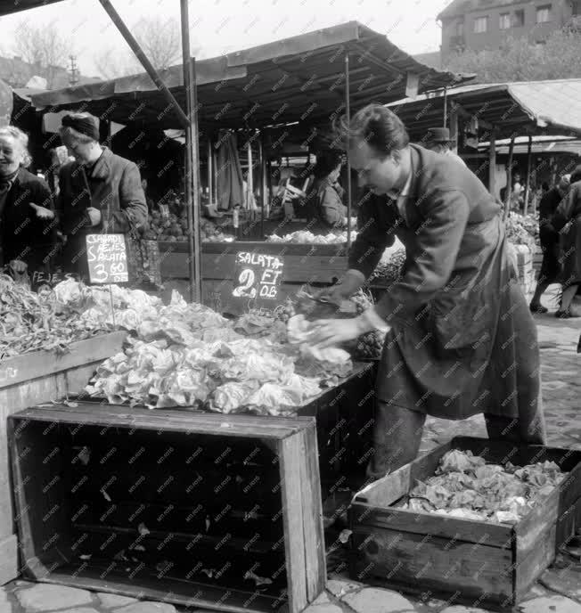 Kiskereskedelem - Budapesti piacok