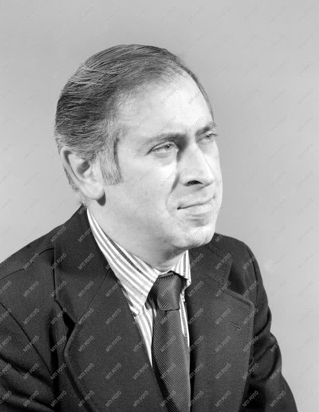1997-es Kossuth-díjasok - Komlós Péter