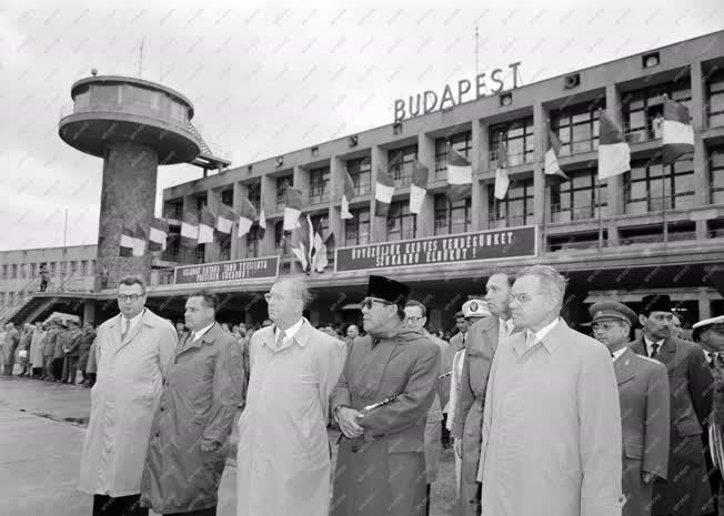 Külpolitika - Sukarno elnök Budapesten