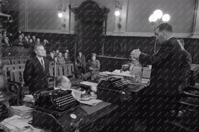 Belpolitika - Faddy Ottmár bírósági tárgyalása