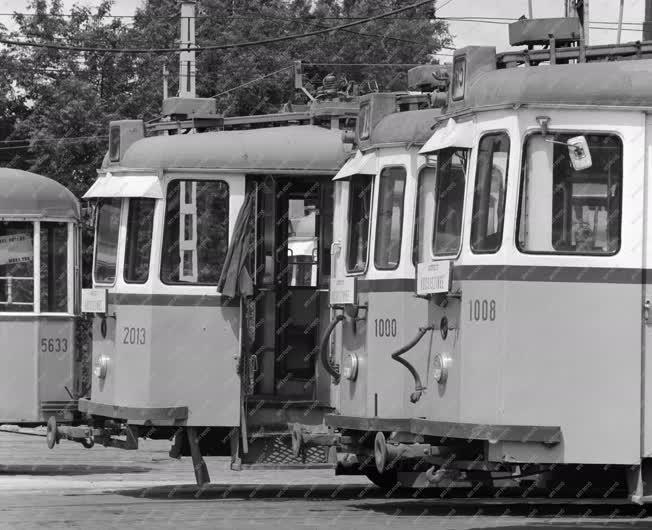 Tömegközlekedés - Budapesti villamosok