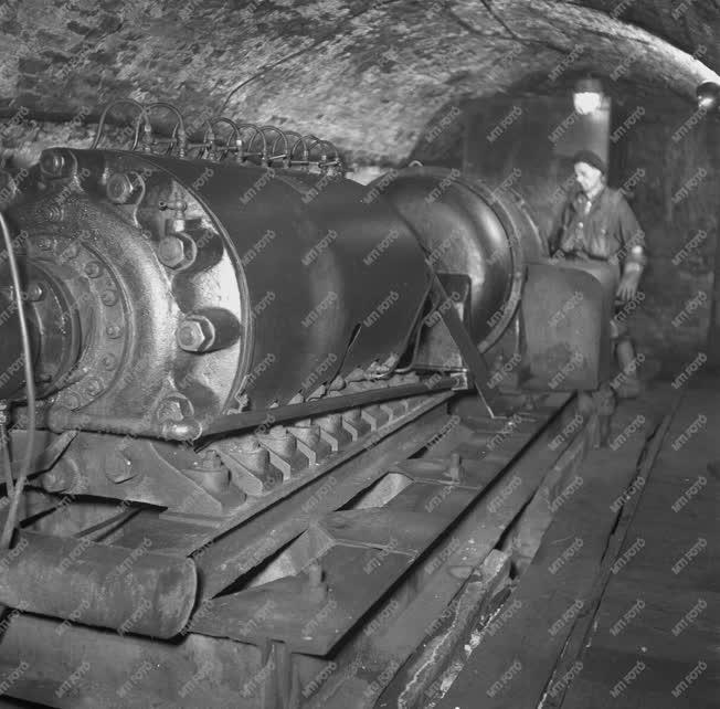 MTVA Archívum | Ipar - Szénbányászat - Munka a dorogi szénbányában
