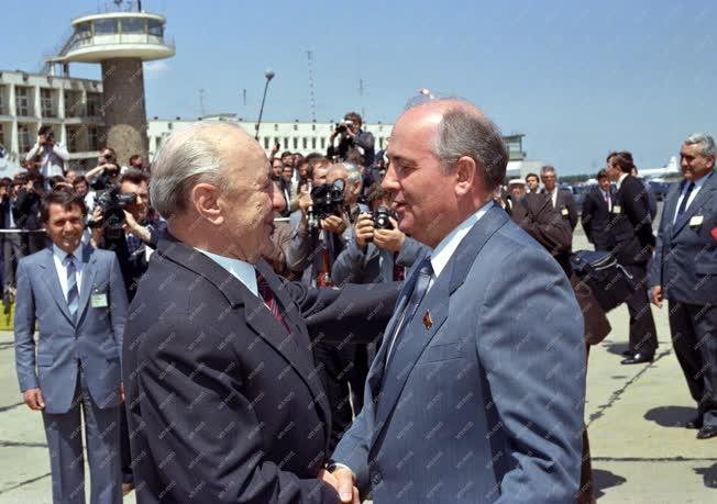 Külpolitika - Mihail Gorbacsov Budapesten