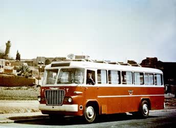 Közlekedés -  Ikarus 630-as autóbusz