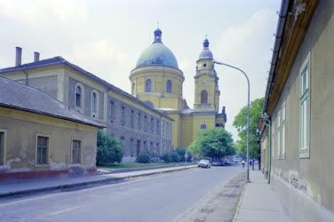 Városkép - A ceglédi református templom 