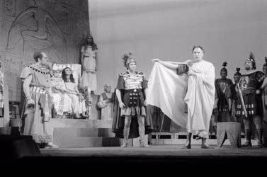 Kultúra - Színház - G. B. Shaw: Caesar és Cleopatra 