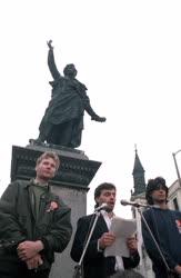 Belpolitika - Nemzeti ünnep - Megemlékezés a Petőfi-szobornál