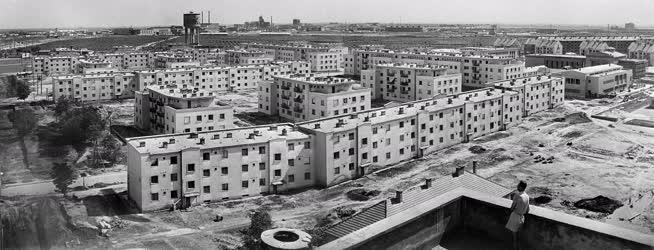 Ipar - Gazdaság - Építkezés - Sztálinváros építése 