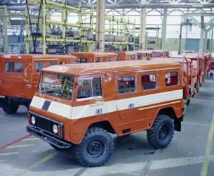 Ipar - Autógyártás - Volvo-kooperációval készült terepjáró