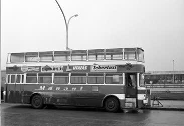 Közlekedés - Járműipar - Emeletes busz próbaúton 
