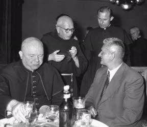 Belpolitika - Egyházi szervezet - Katolikus Papok Békebizottsága
