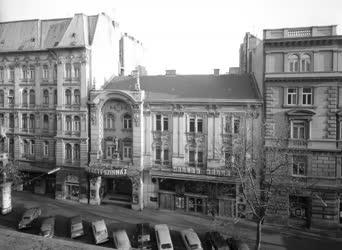 Városkép - A Budapesti Operettszínház 