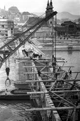 Építőipar - Kossuth híd építése